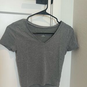 Wild Fable Charcoal V-Neck Crop Tee XS